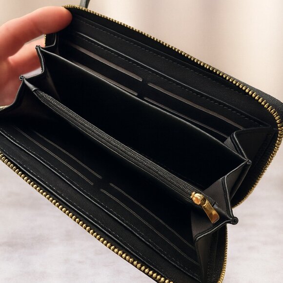 Raised Crocodile Embossed Leather Zipper Wallet Clutch Wristlet Card Holder - Picture 3 of 5